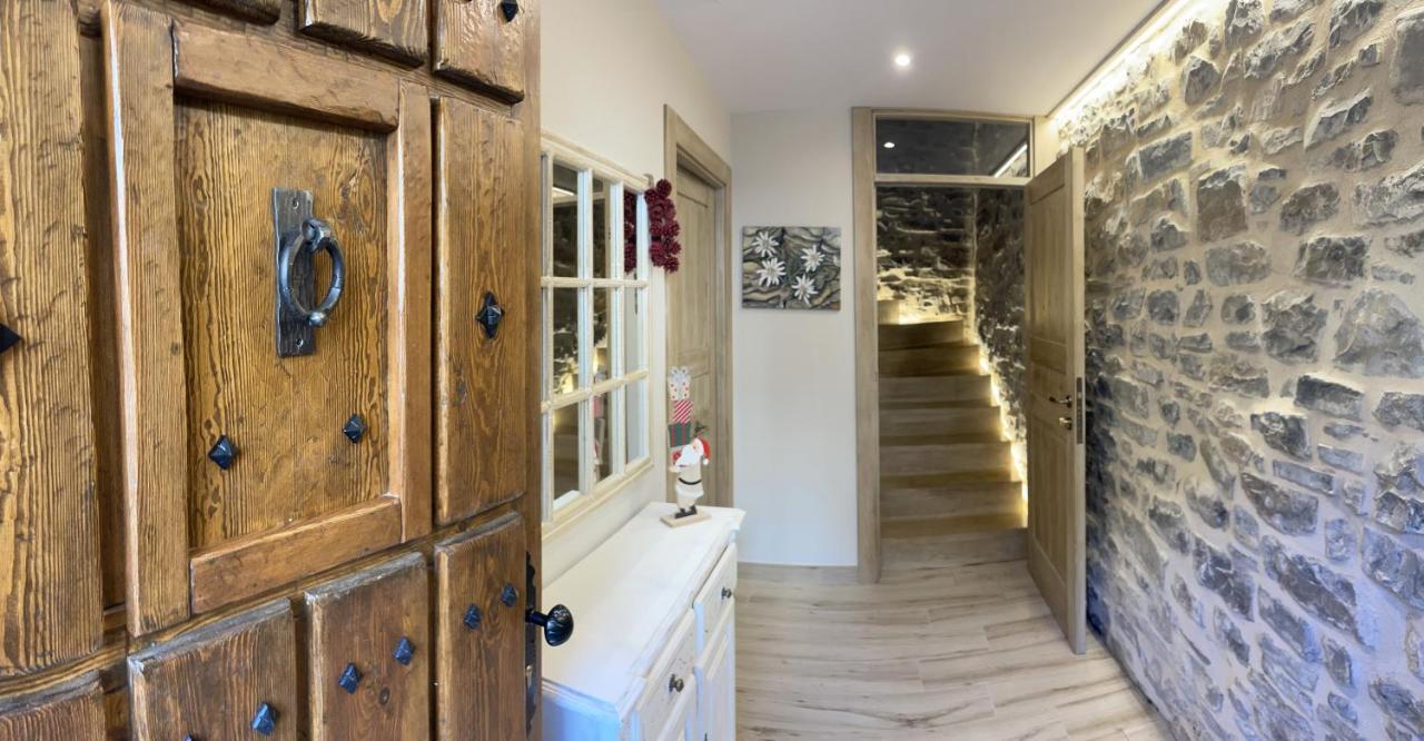 Apartamentos Casa Isabale Biescas  Zewnętrze zdjęcie