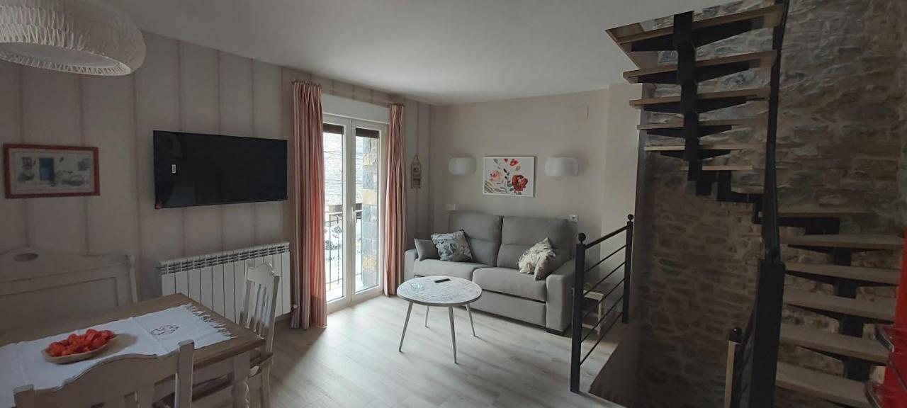 Apartamentos Casa Isabale Biescas  Zewnętrze zdjęcie